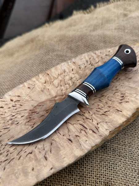Нож "Малыш" сталь х12мф, рукоять карельская береза синяя (распродажа)