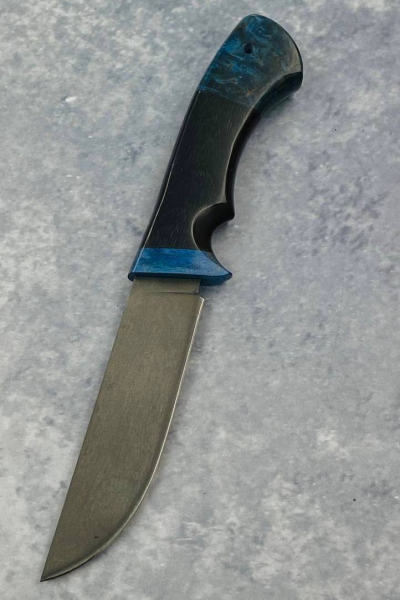 Нож "Овод" сталь х12мф, рукоять черный граб и карельская береза синяя (распродажа)