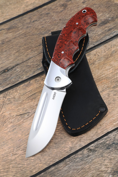 Складной нож "Орел" сталь N690, накладки акрил красный