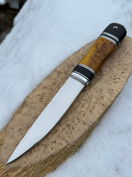 Нож "Северный" сталь х12мф, рукоять карельская береза янтарь (распродажа)
